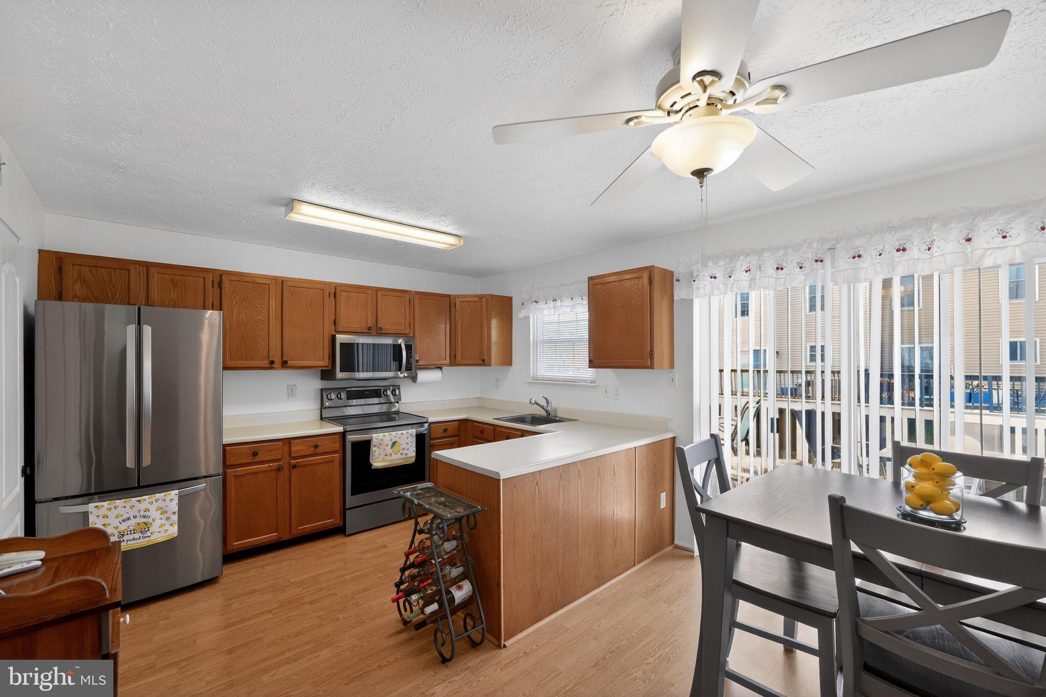 CARROLL CREST - Residential