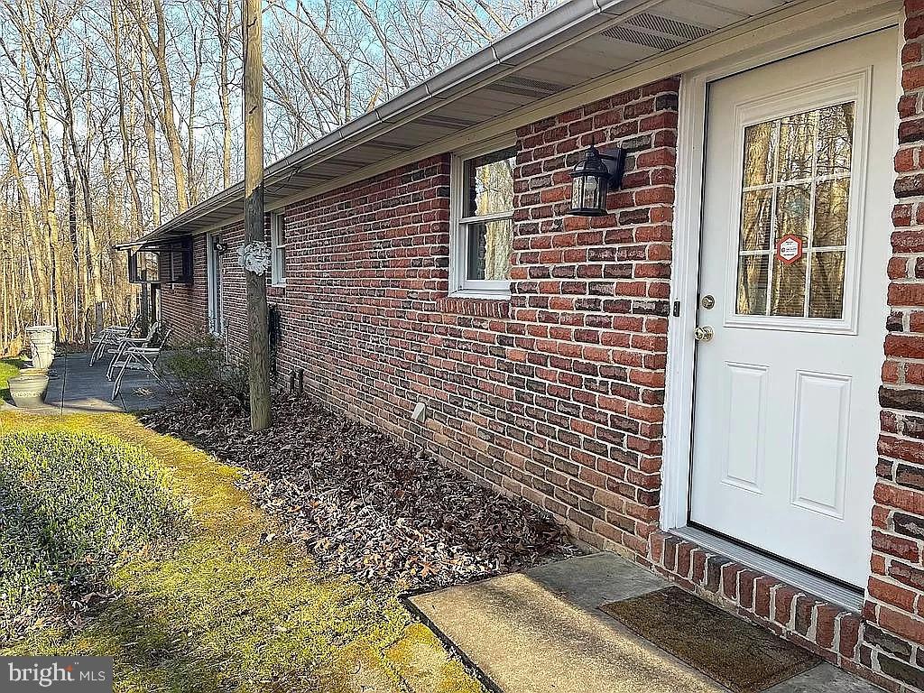 PEYTON PLACE - Residential