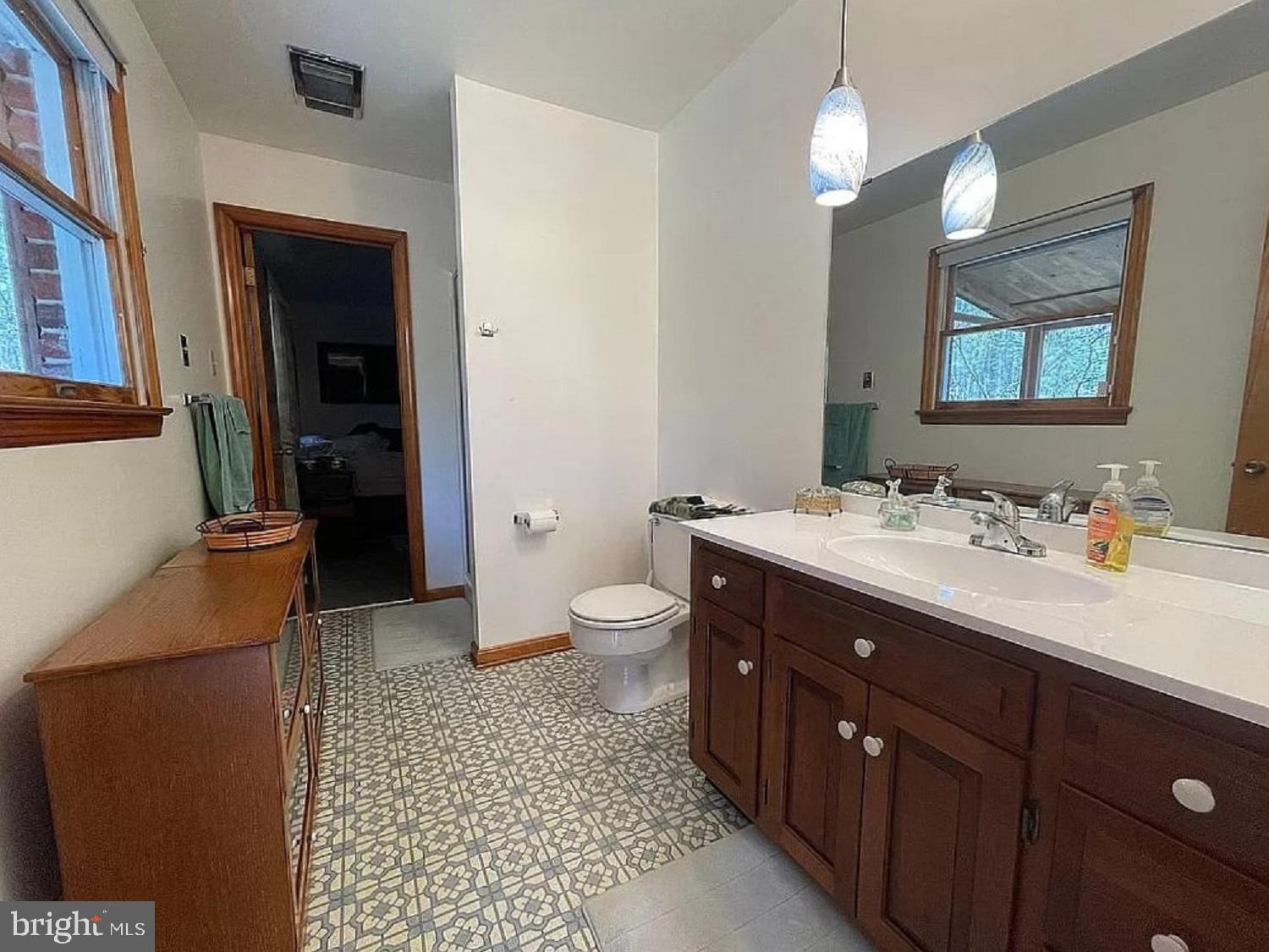 PEYTON PLACE - Residential