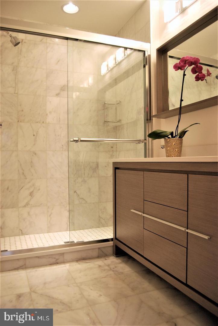 BETHESDA COURT - Residential Lease