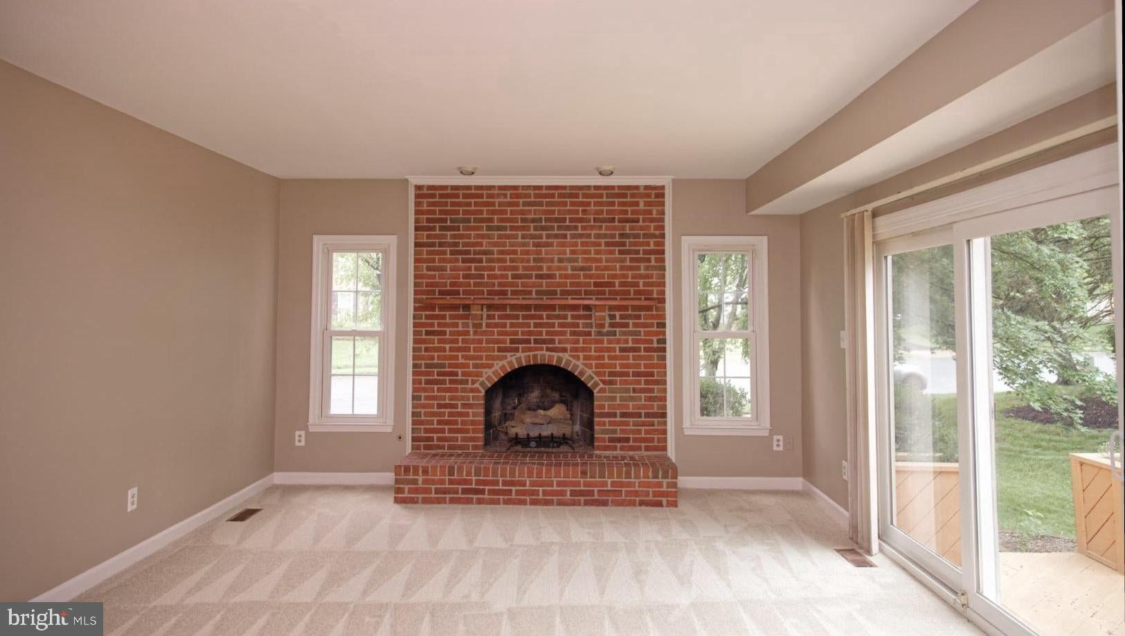 43493 GOLDEN MEADOW CIRCLE