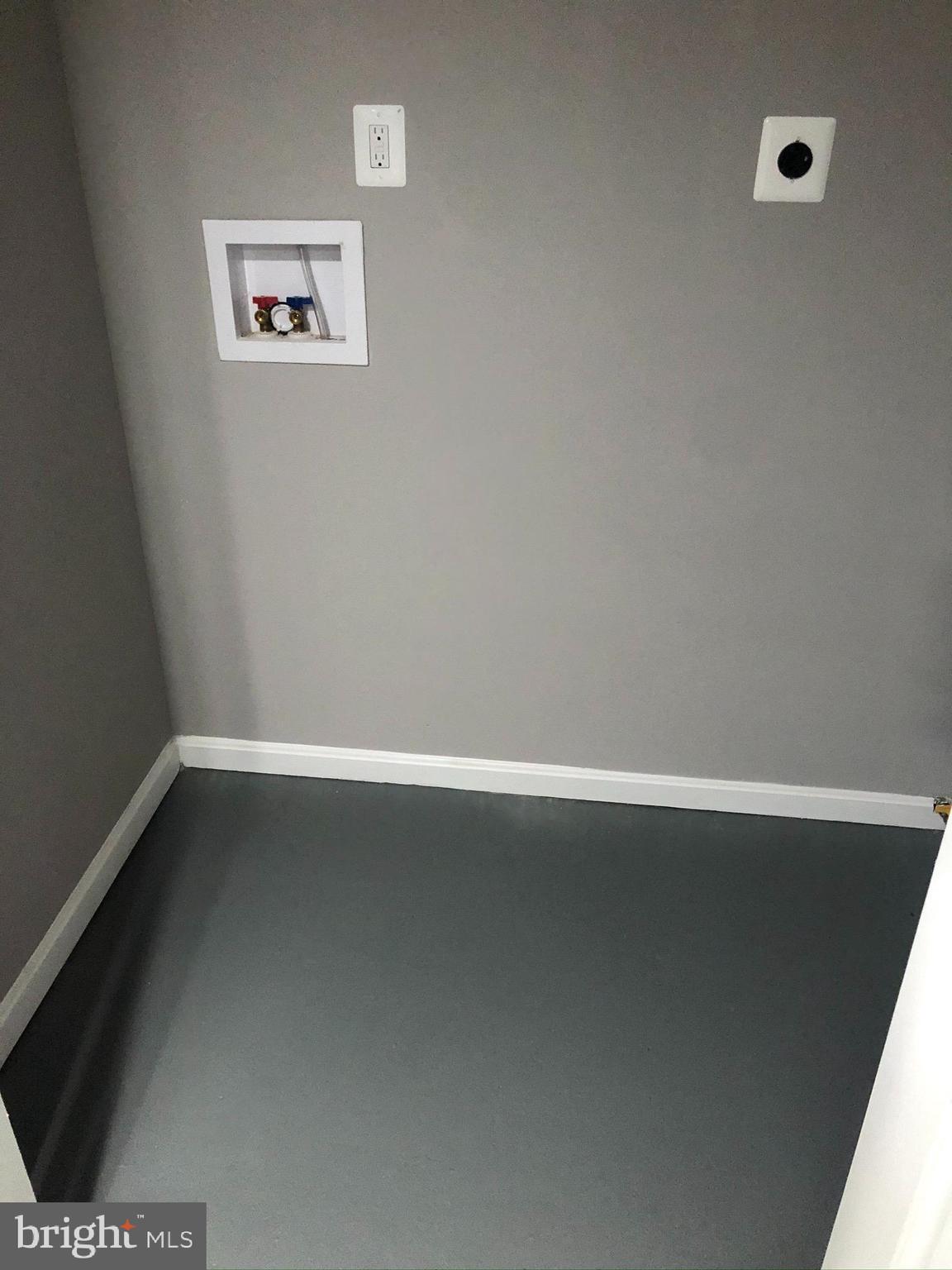 EDMONDSON VIILLAGE - Residential