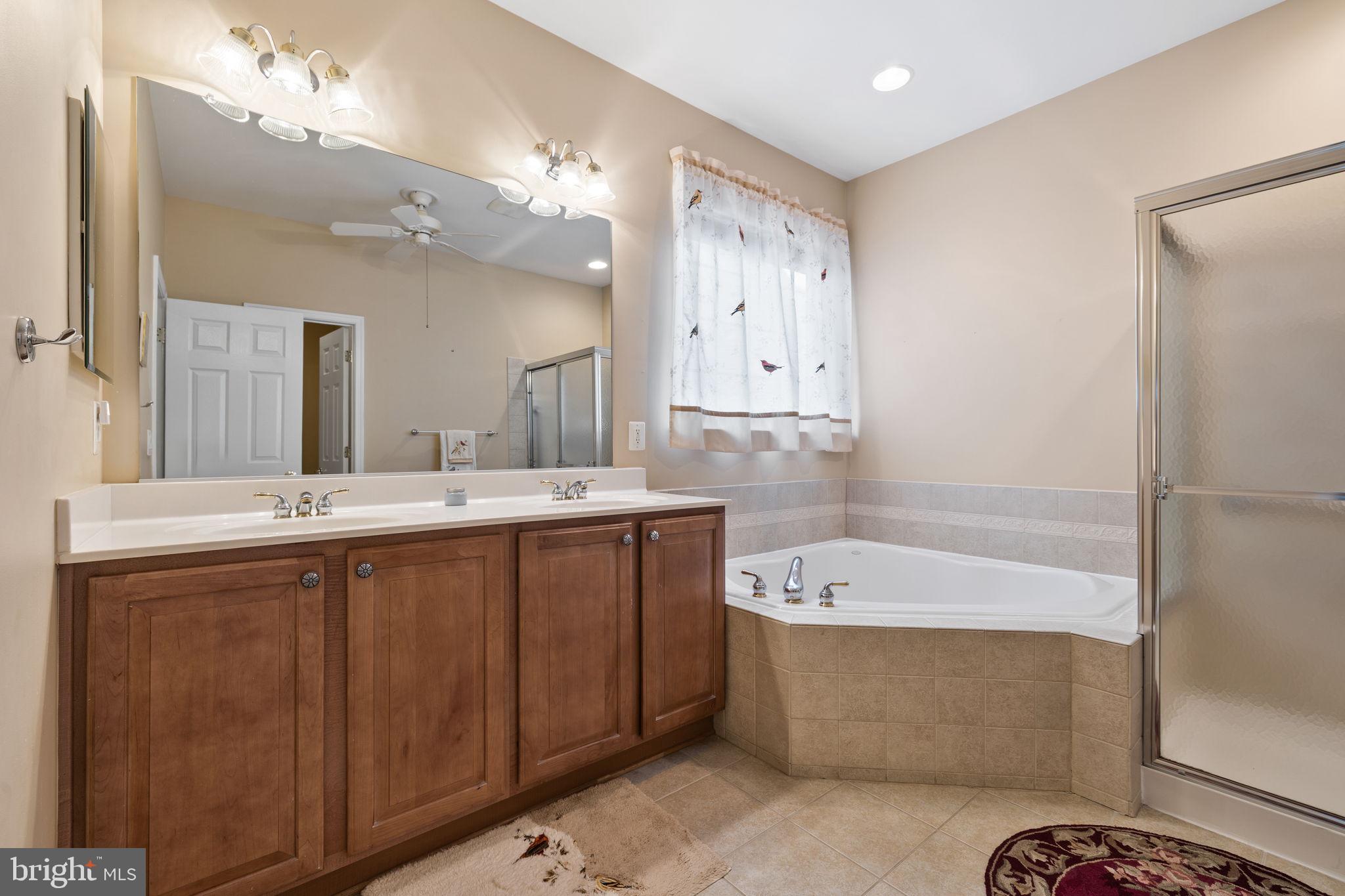 HERITAGE HUNT - Residential