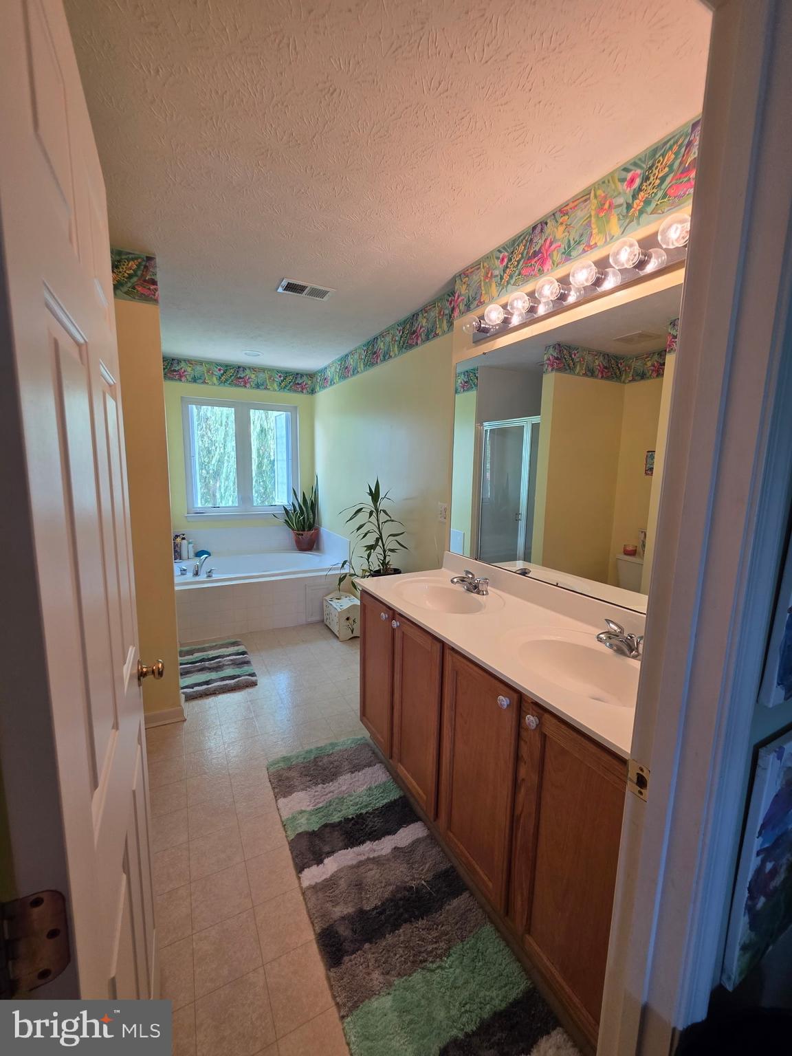 LISTER ESTATES - Residential