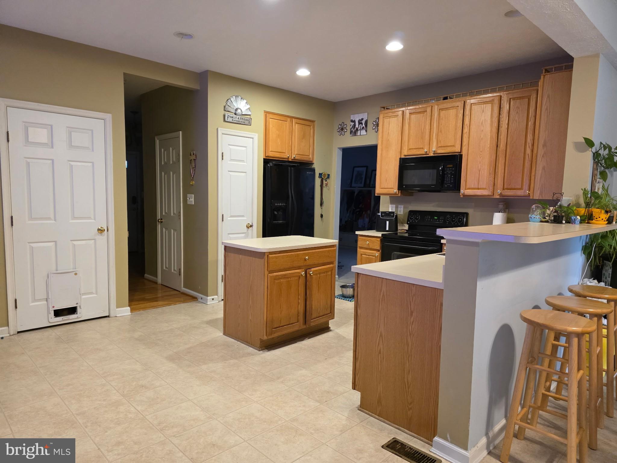 5 LISTER LANE
