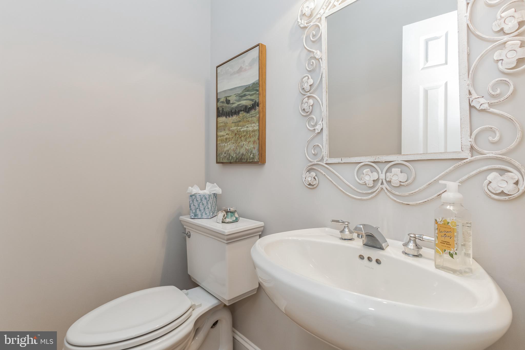 DAMASCUS OUTSIDE - Residential