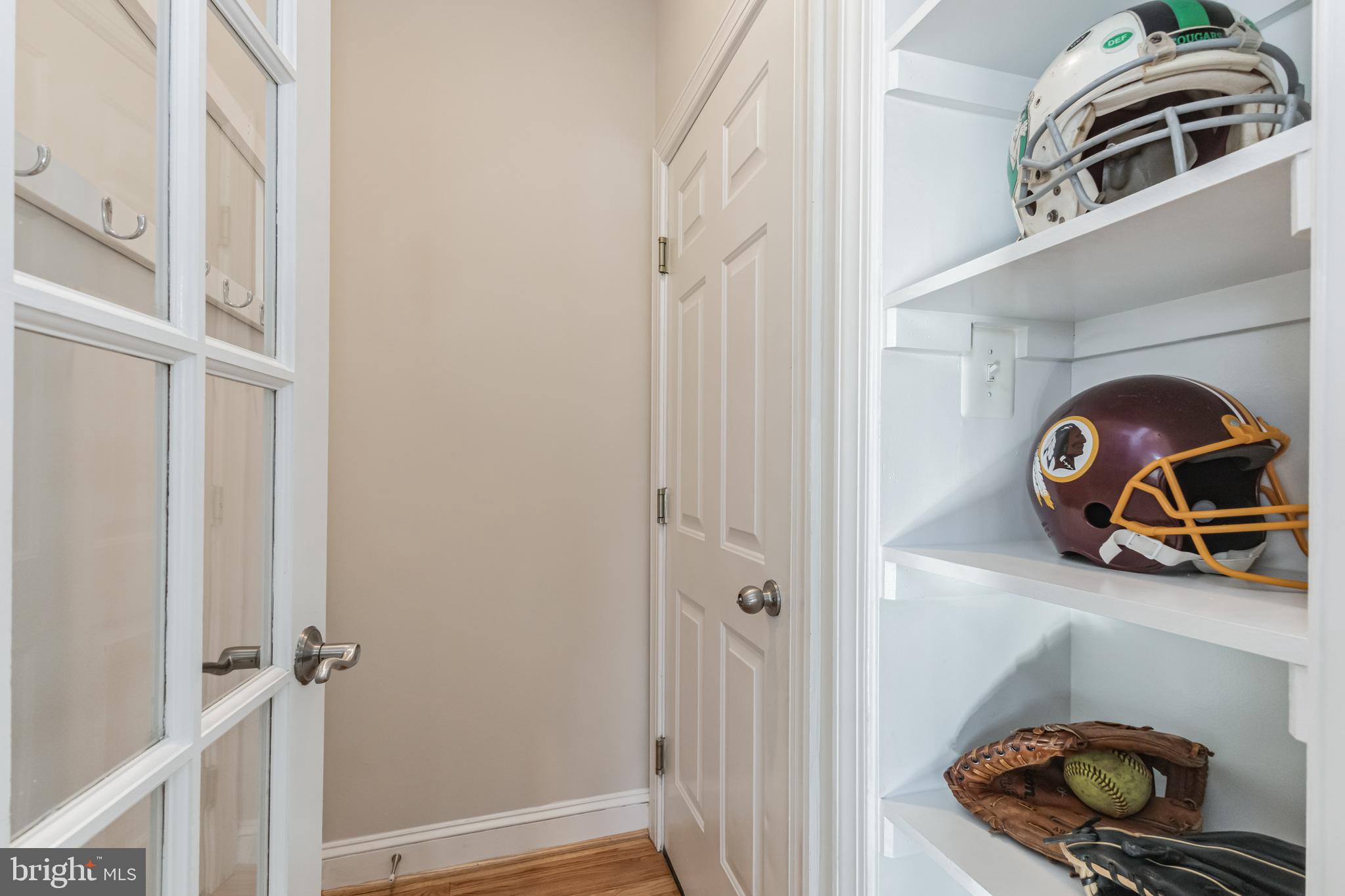 DAMASCUS OUTSIDE - Residential