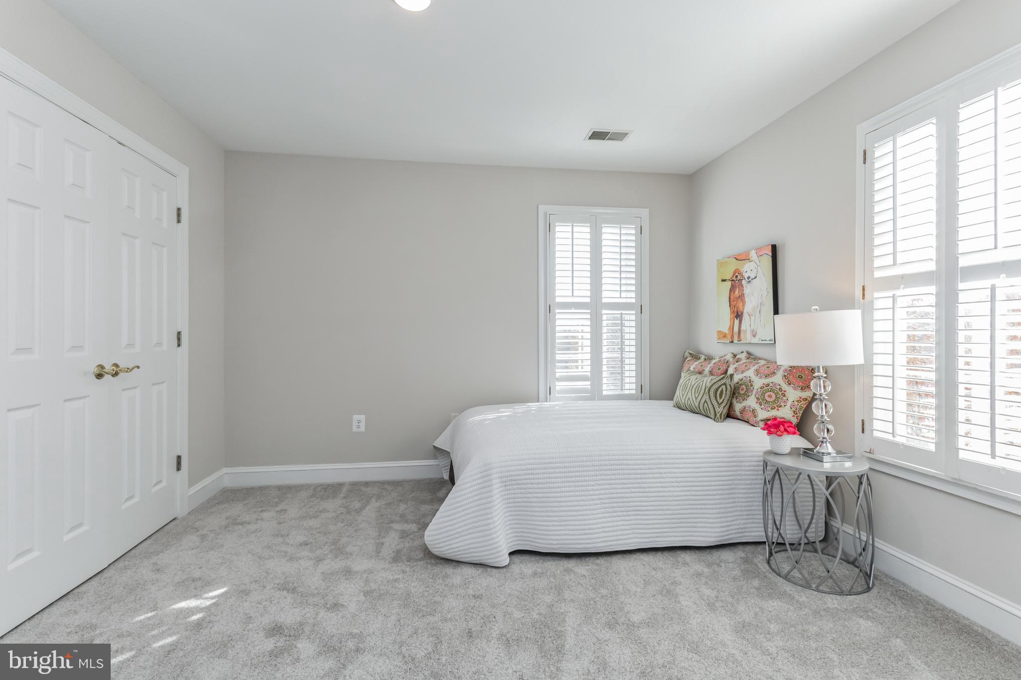 DAMASCUS OUTSIDE - Residential