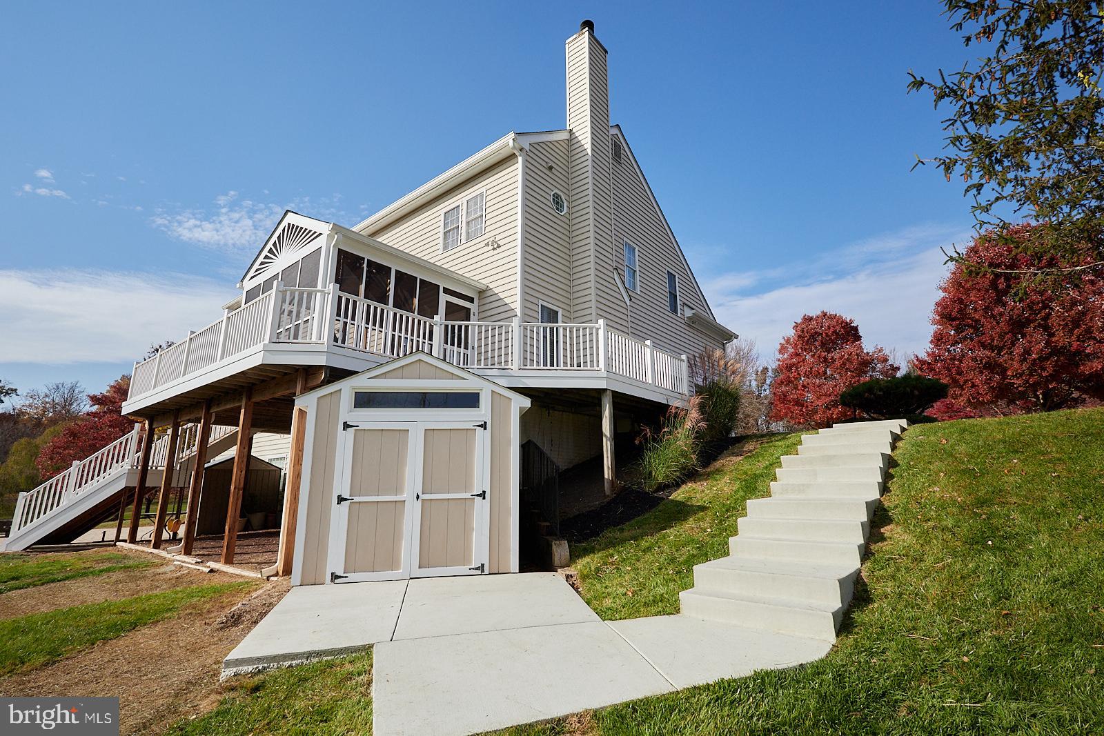 DAMASCUS OUTSIDE - Residential