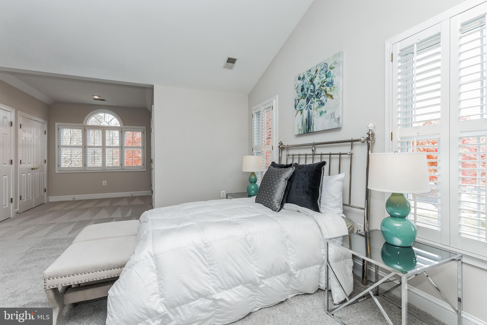 DAMASCUS OUTSIDE - Residential