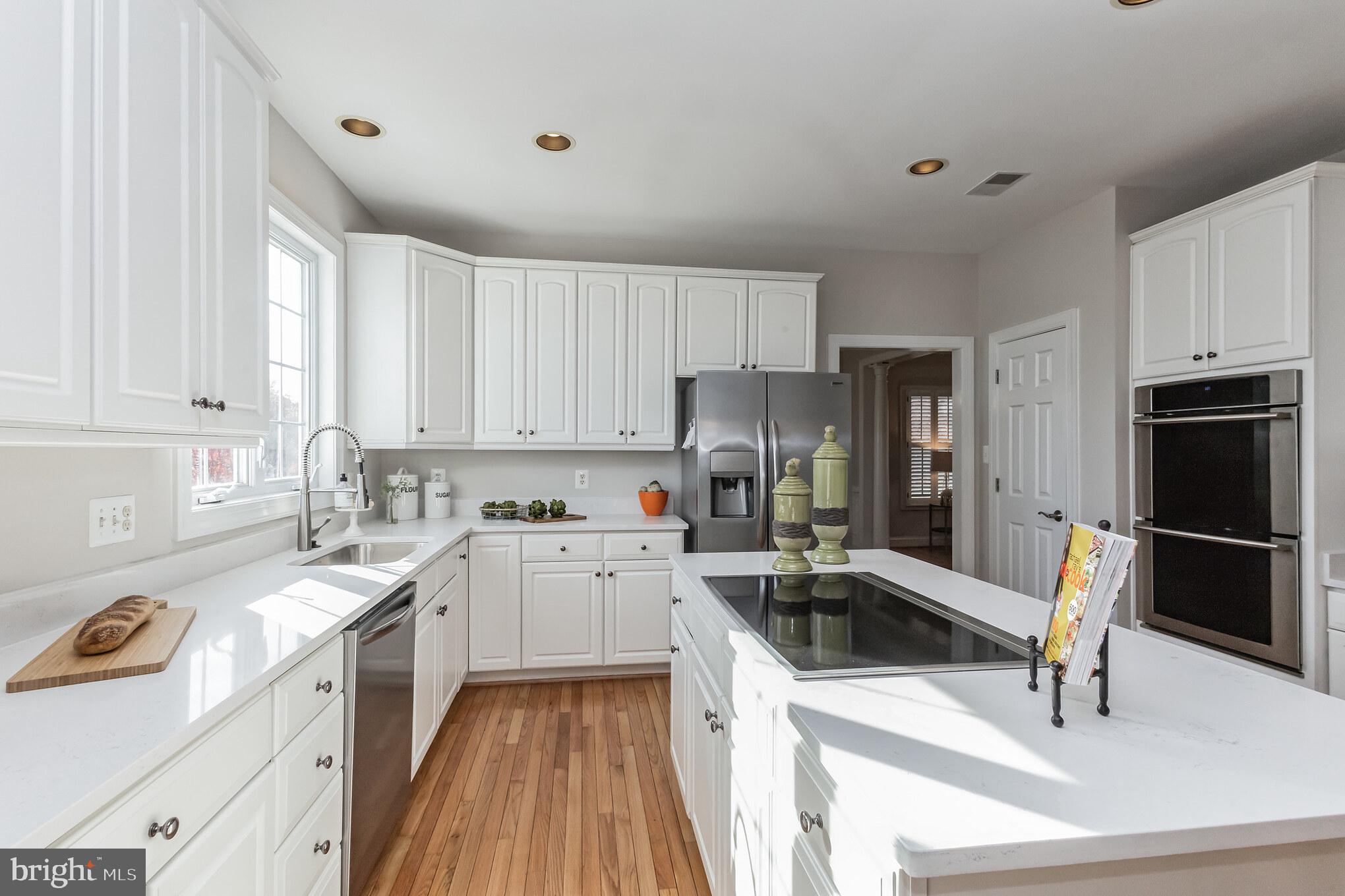 DAMASCUS OUTSIDE - Residential