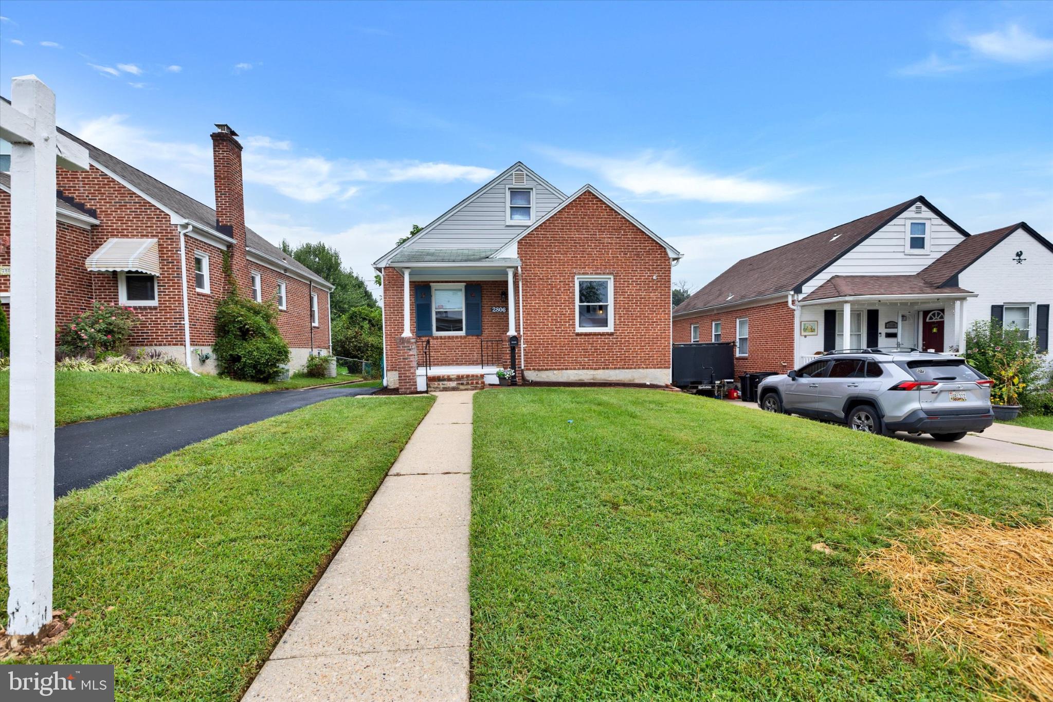 2806 EMERALD ROAD