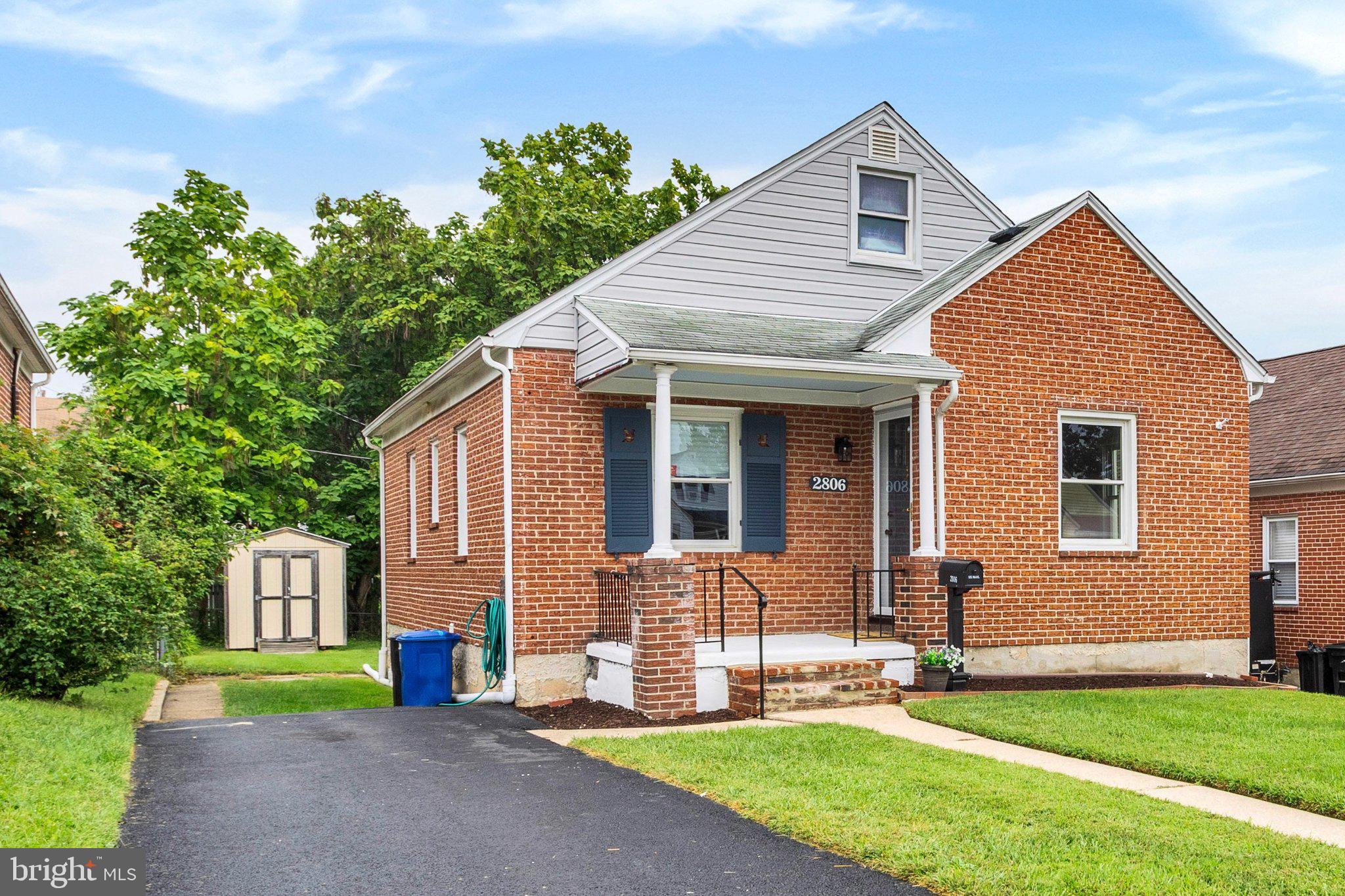 2806 EMERALD ROAD