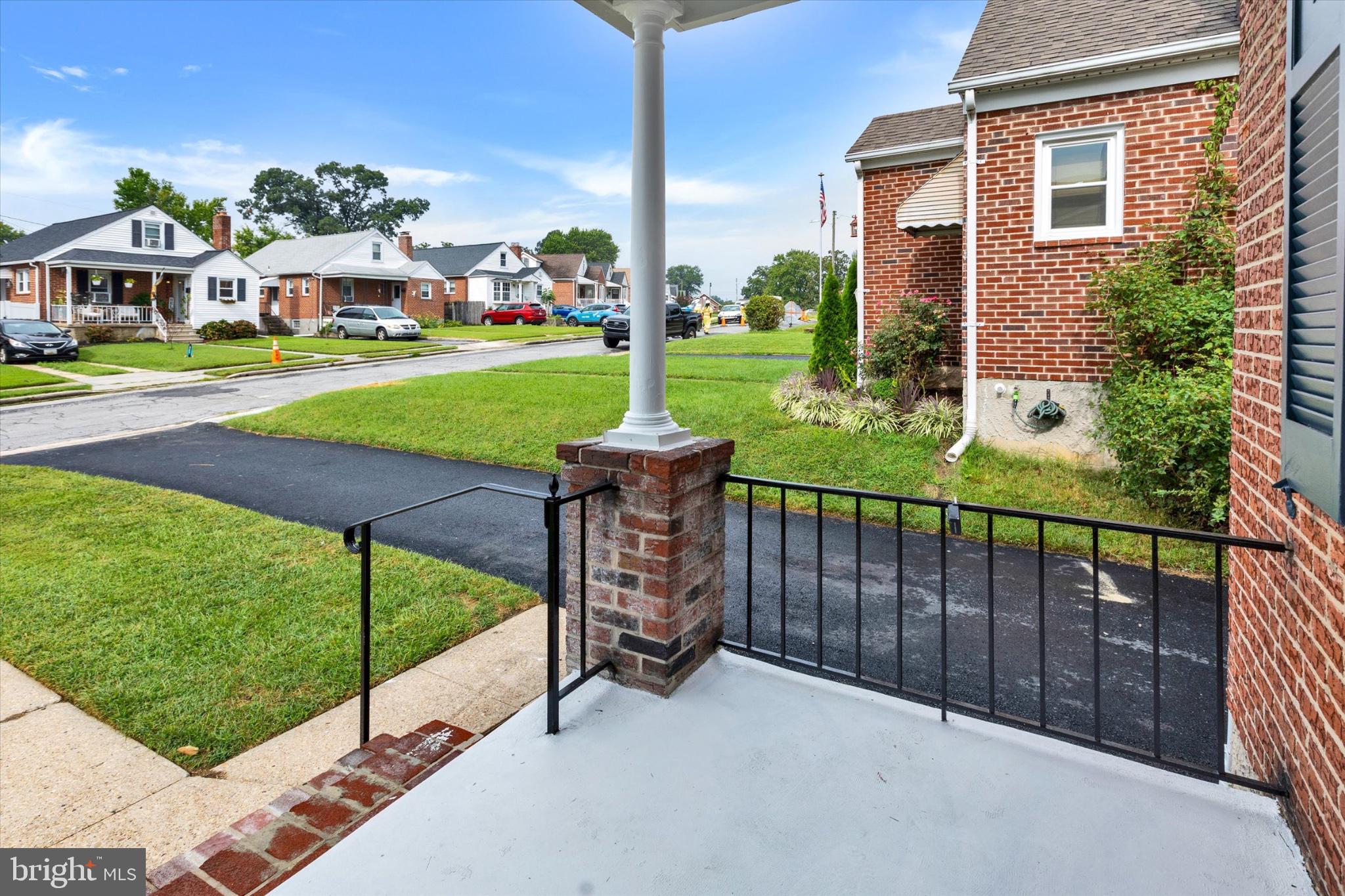2806 EMERALD ROAD