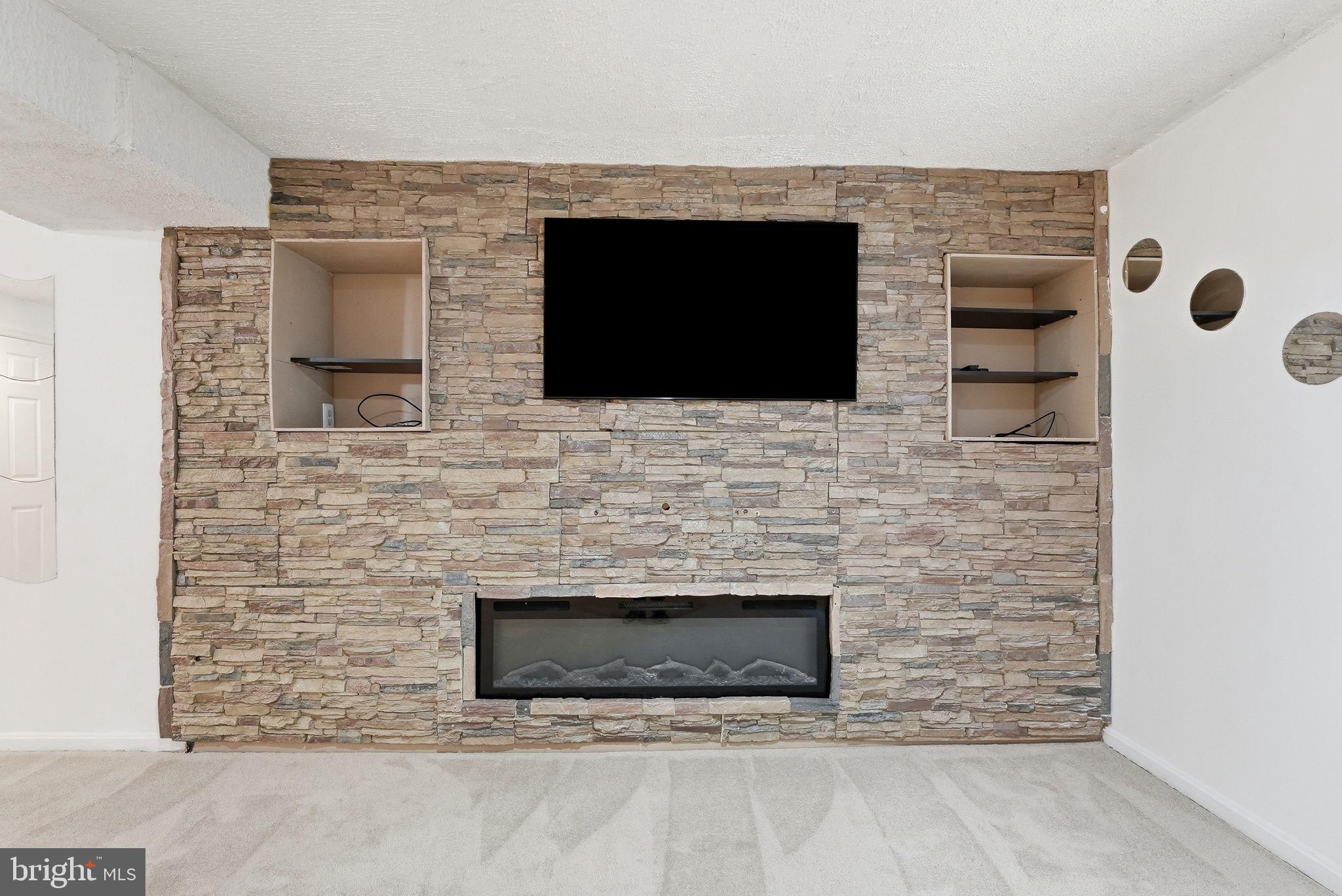 QUAIL RIDGE - Residential