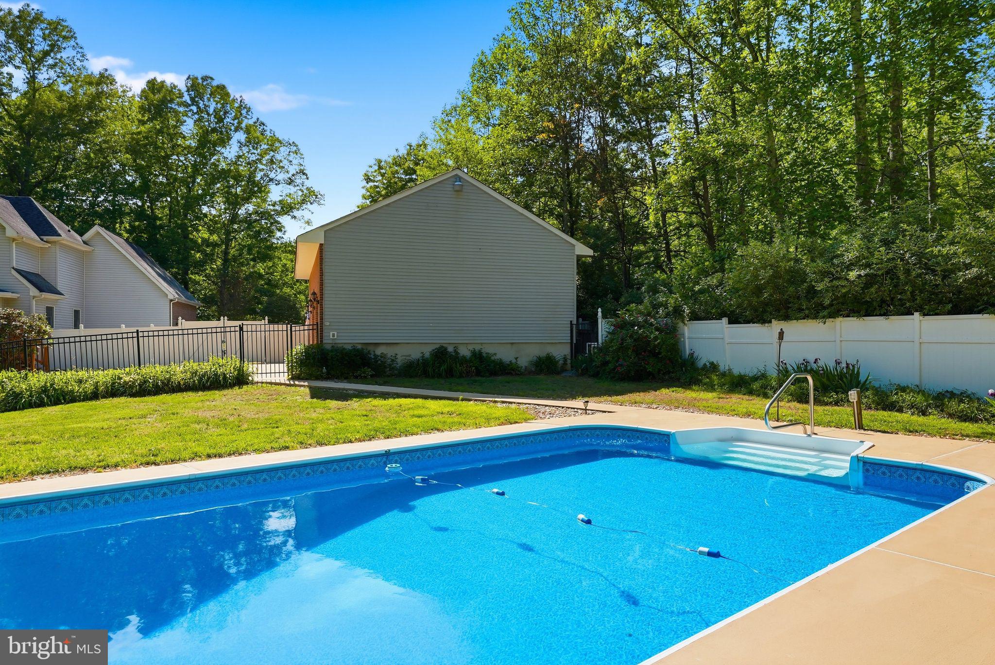 QUAIL RIDGE - Residential