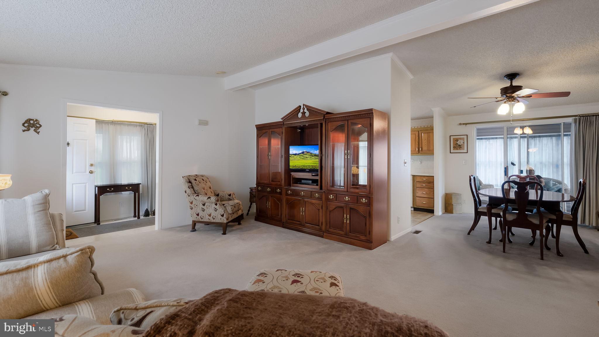 HIDDEN SPRINGS - Residential