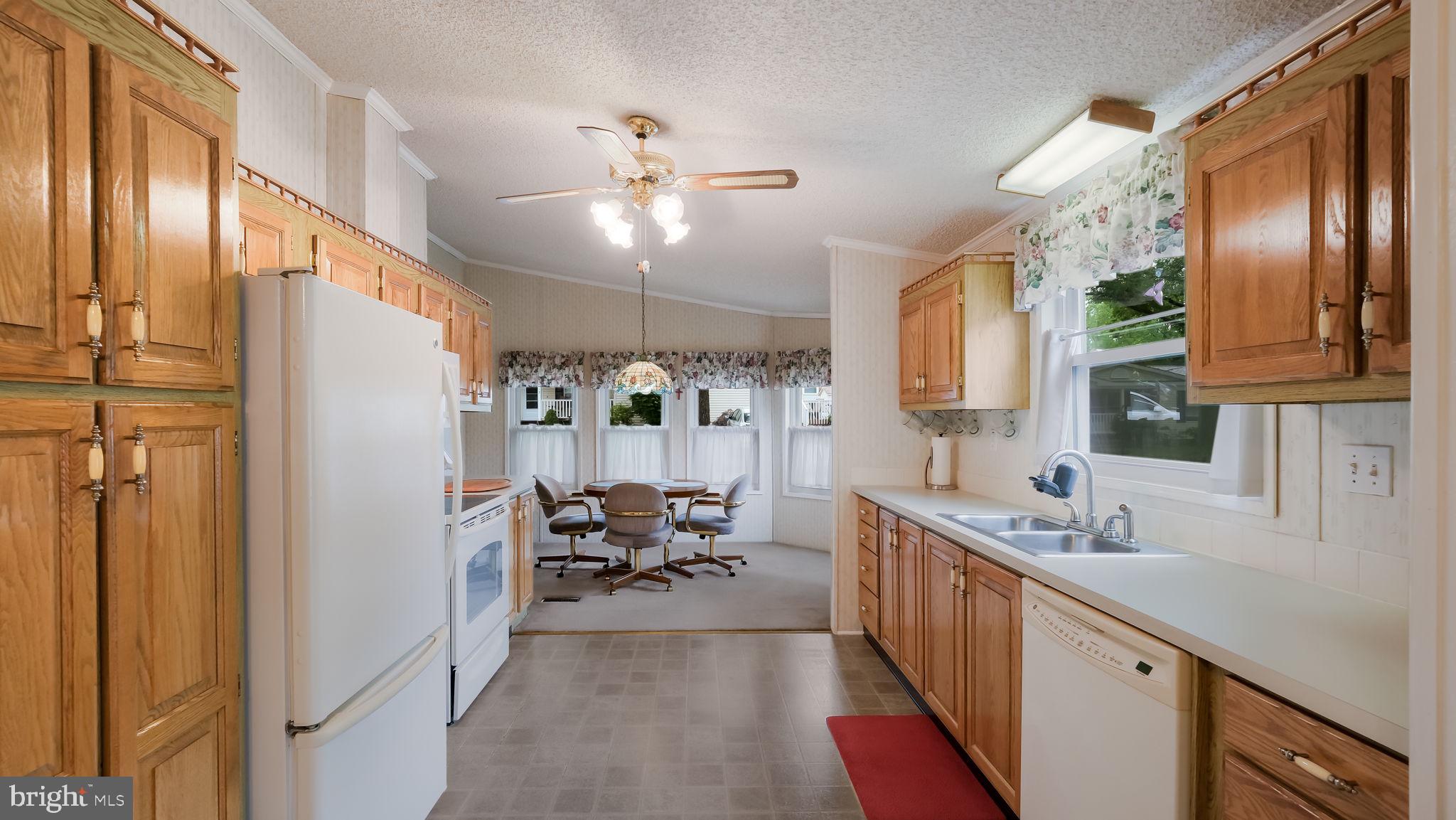 HIDDEN SPRINGS - Residential