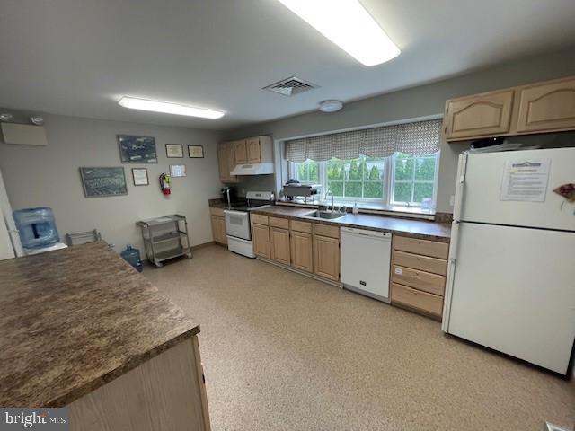 HIDDEN SPRINGS - Residential