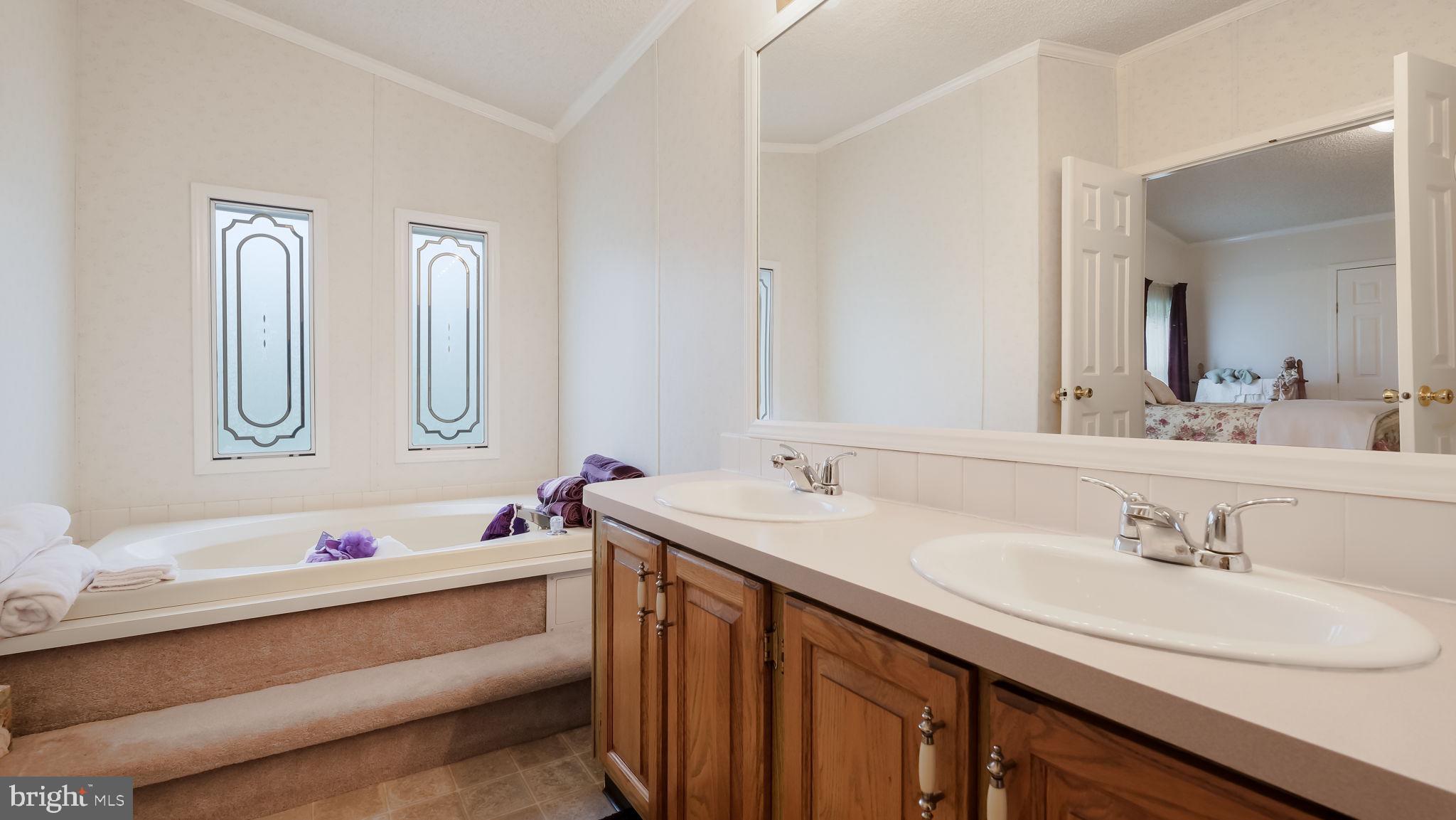 HIDDEN SPRINGS - Residential