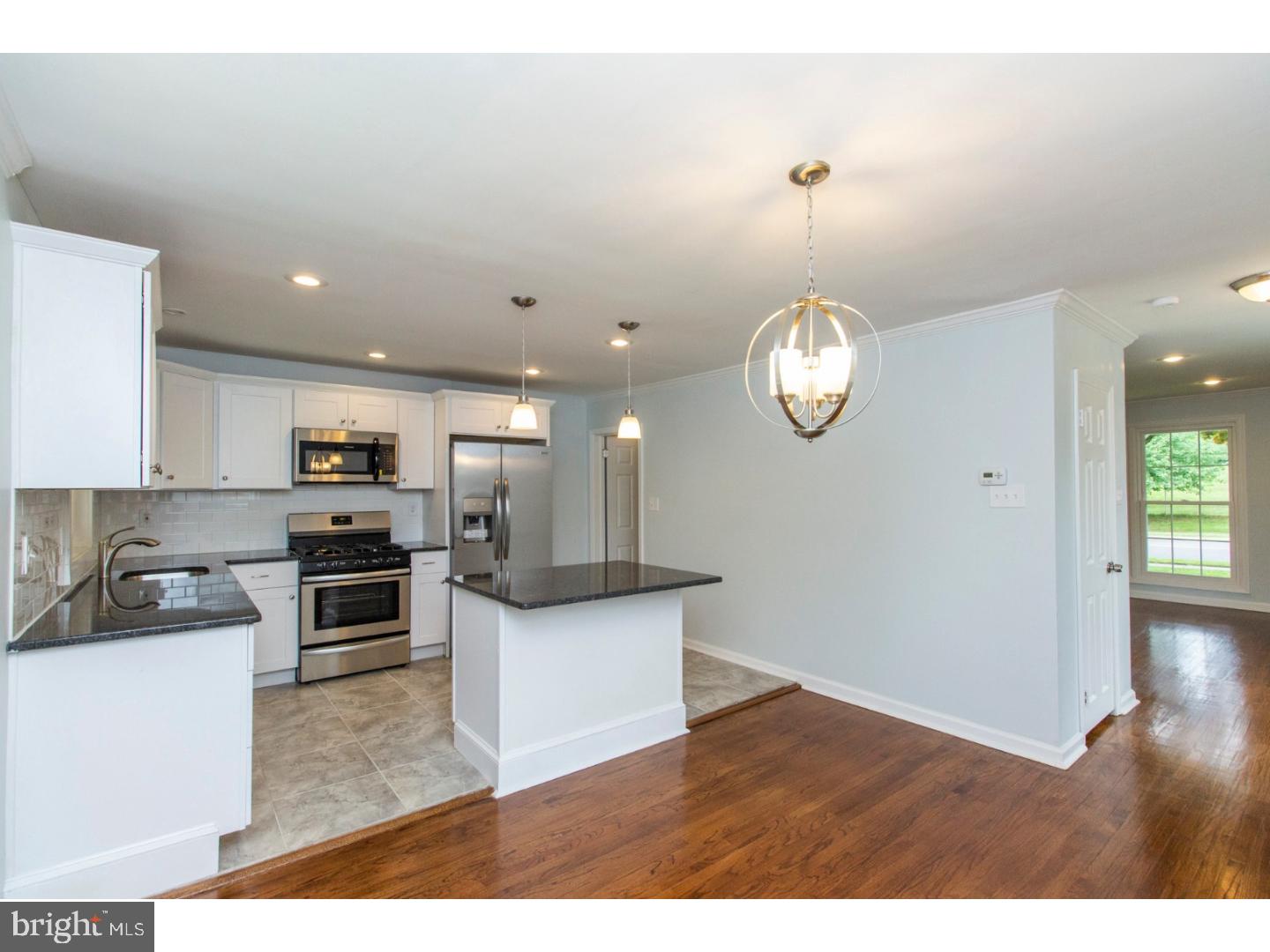 NORRISTOWN - Residential