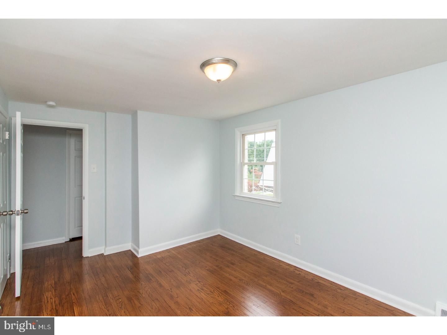 NORRISTOWN - Residential