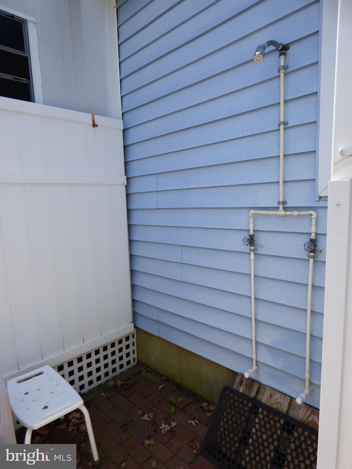 CAINE WOODS - Residential