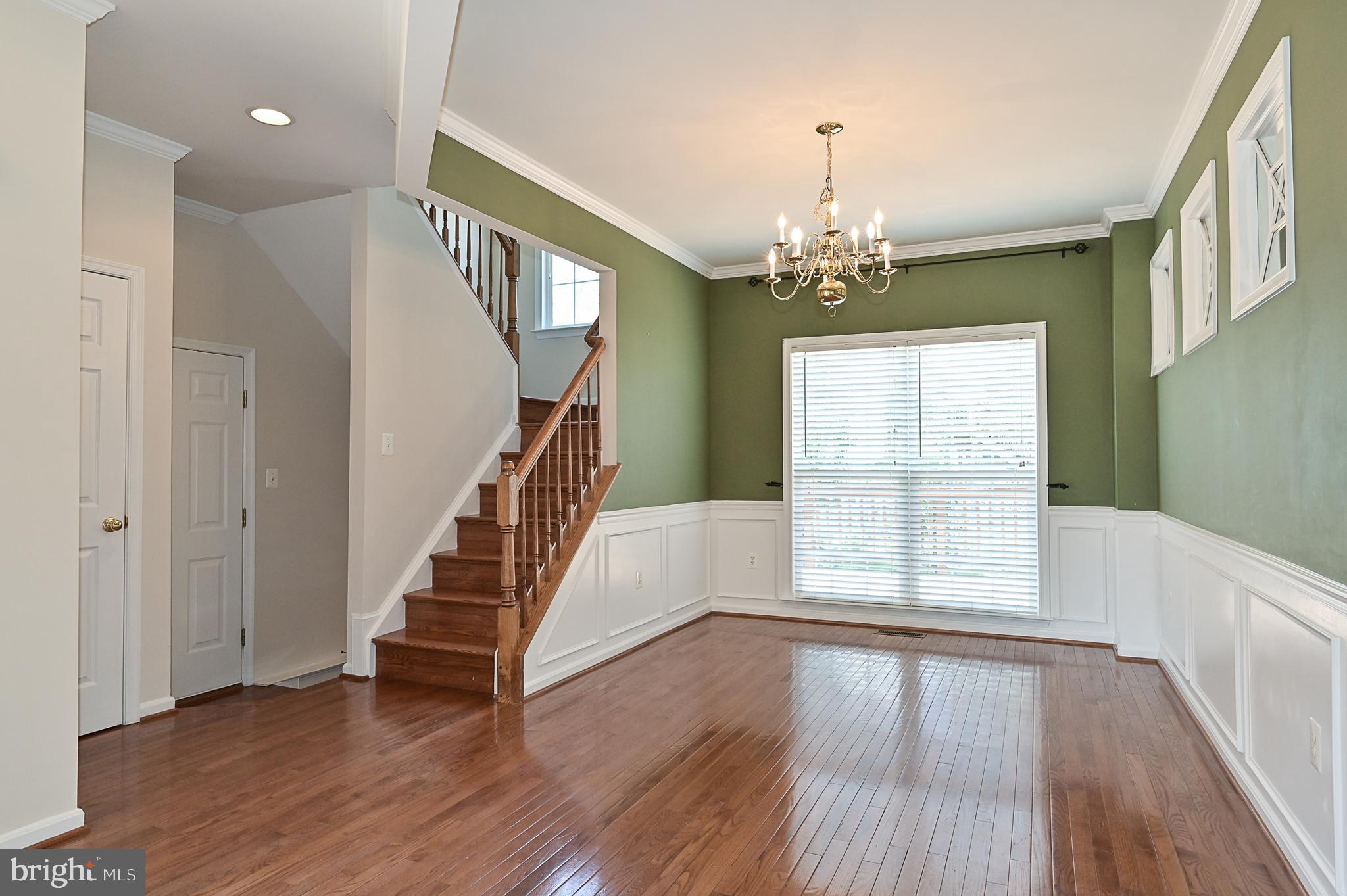 COURTS OF LAUREL CREST - Residential