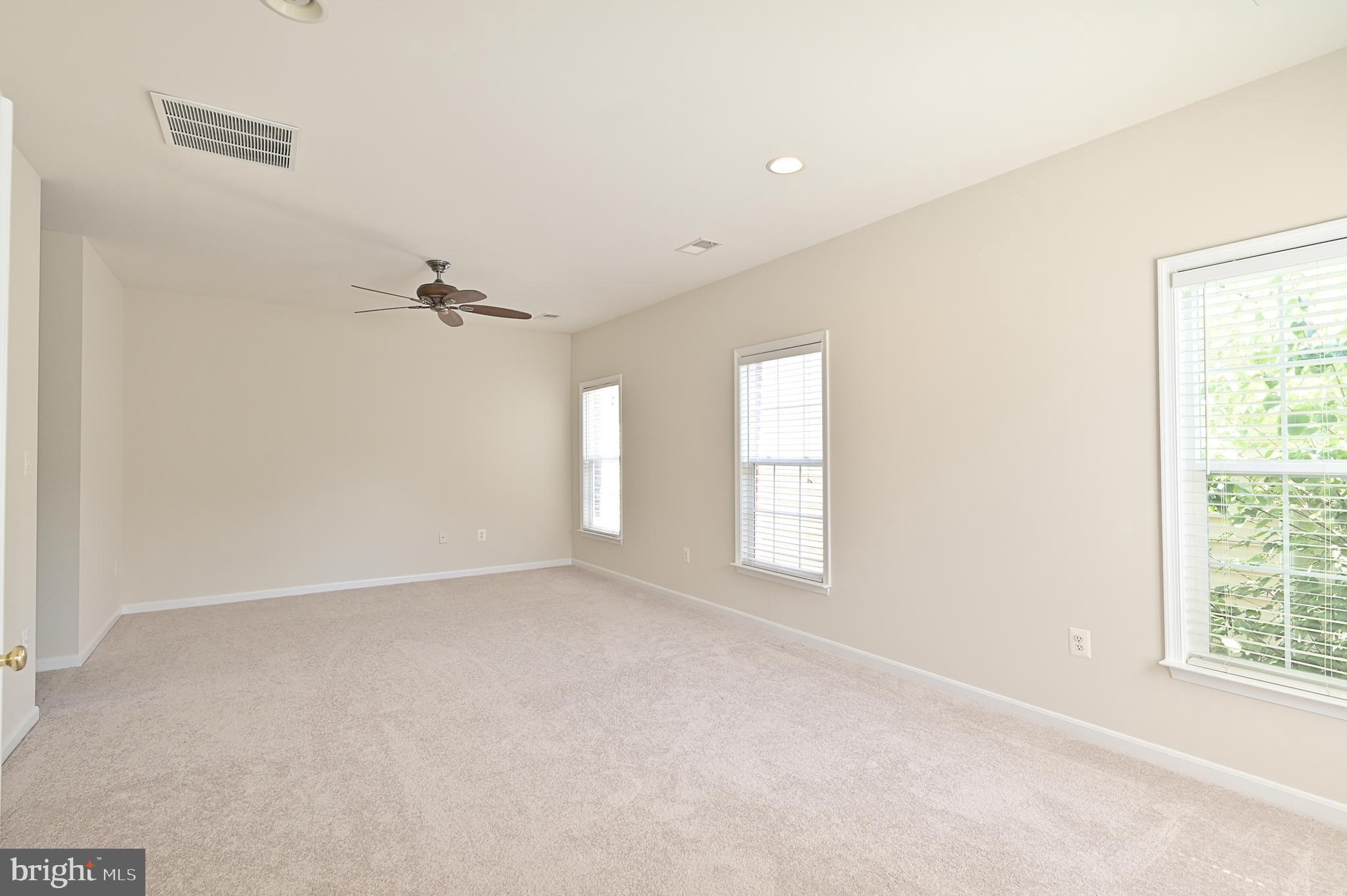 COURTS OF LAUREL CREST - Residential