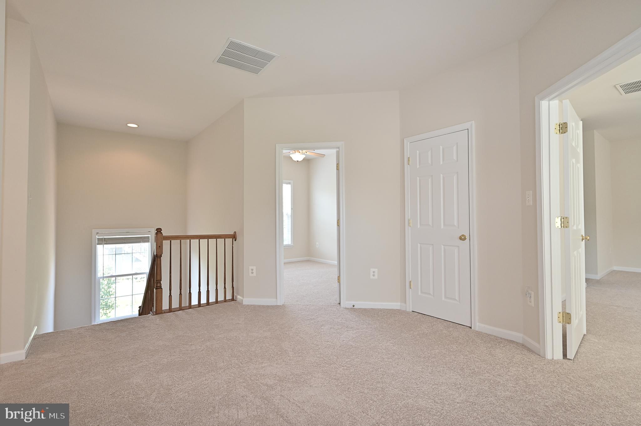 COURTS OF LAUREL CREST - Residential