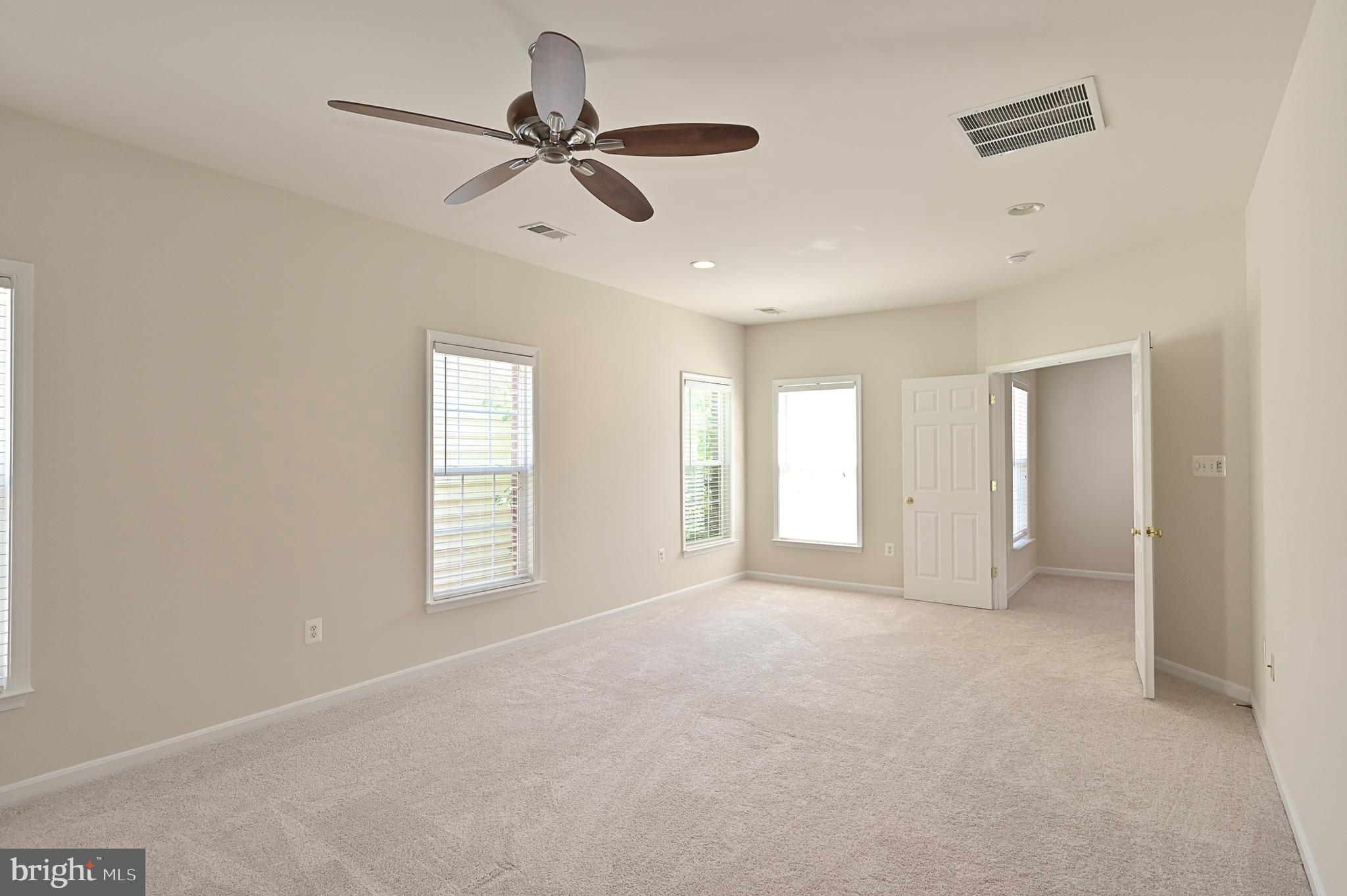 COURTS OF LAUREL CREST - Residential