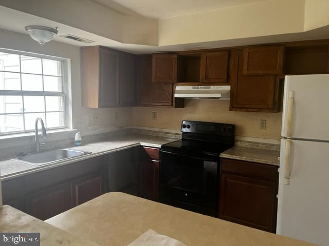 LANCASTER - Residential