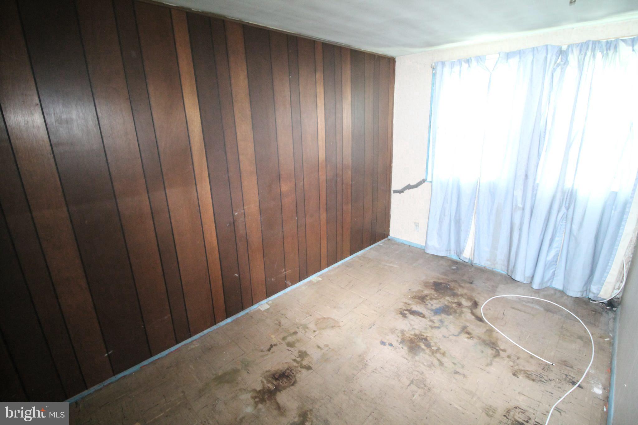 RIVERVIEW - Residential