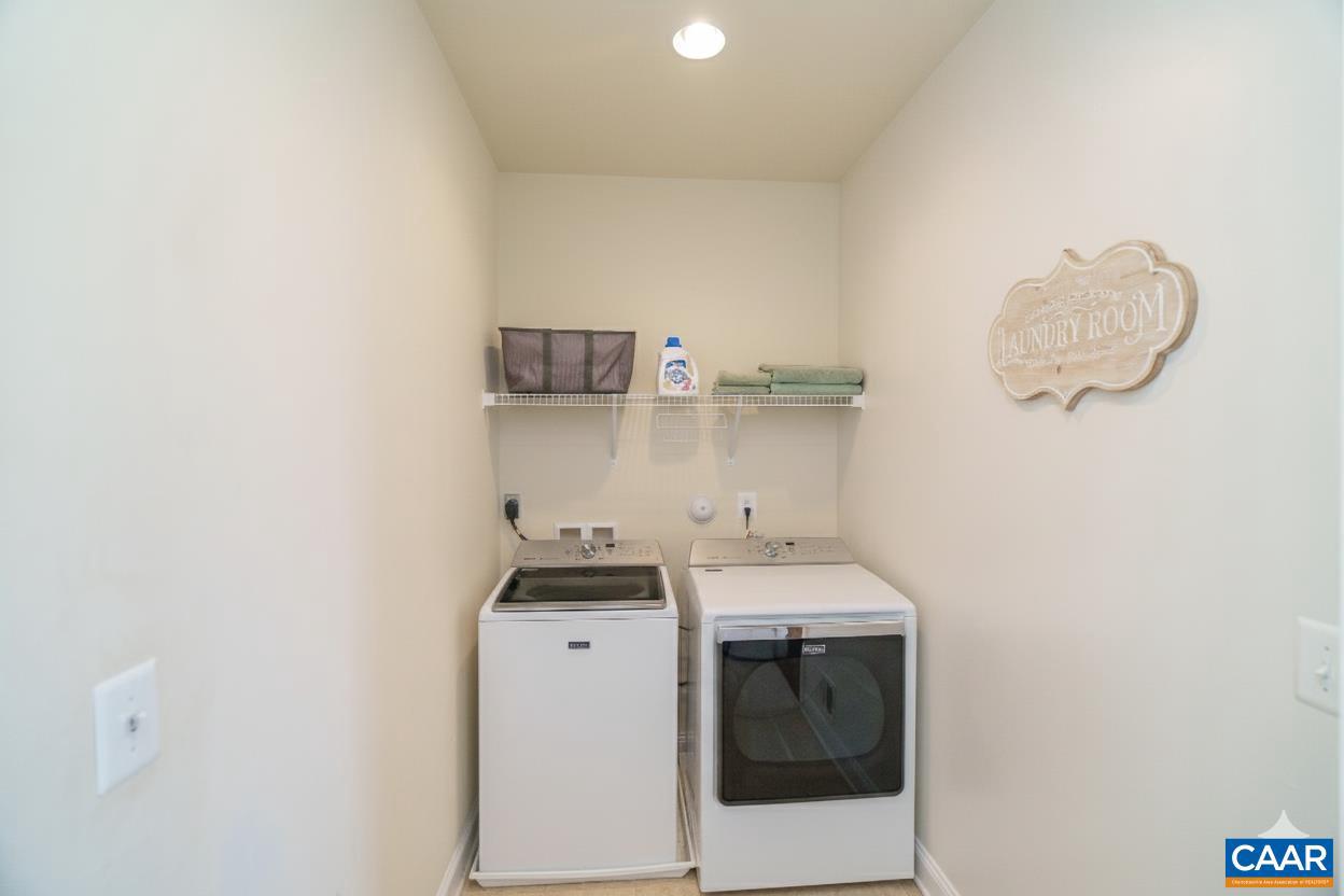 SPRING CREEK - Residential