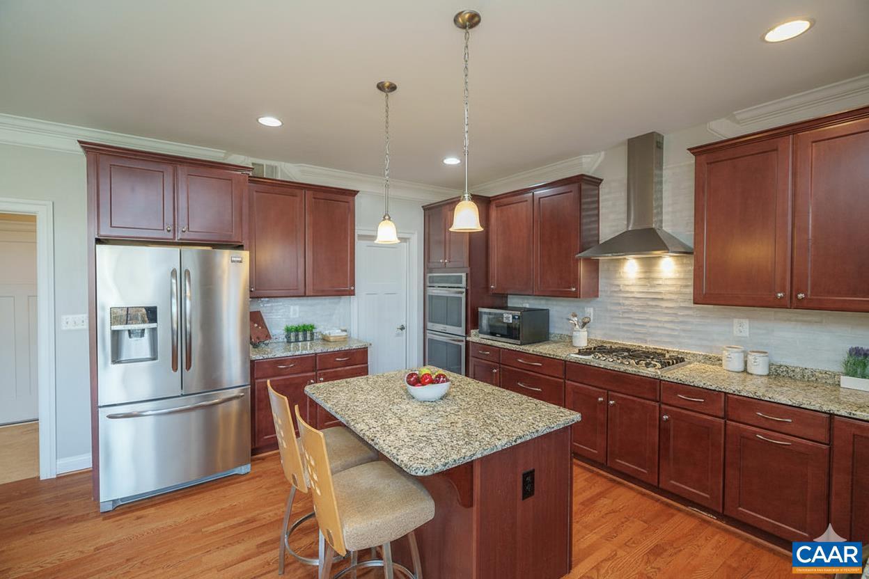 SPRING CREEK - Residential