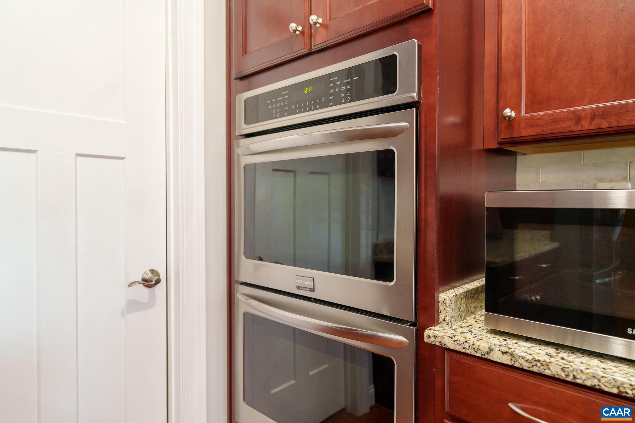 SPRING CREEK - Residential