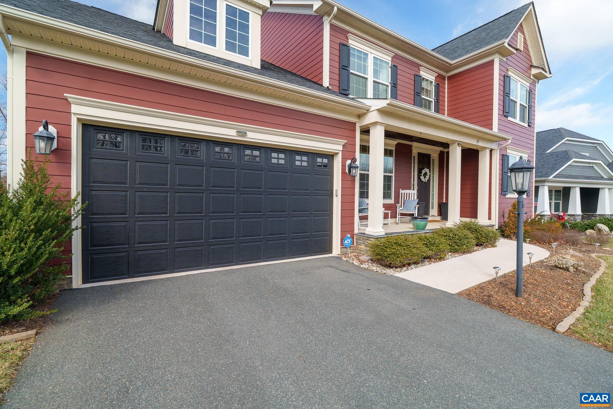 SPRING CREEK - Residential