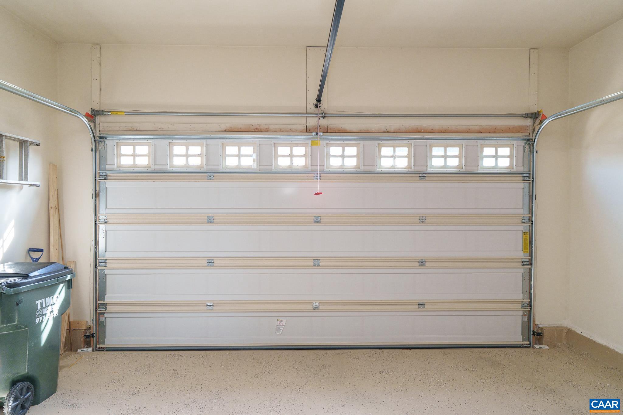 SPRING CREEK - Residential