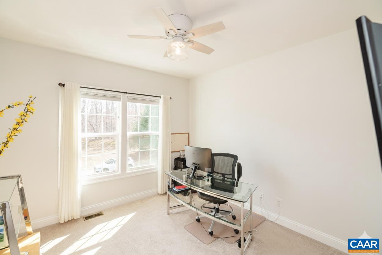 SPRING CREEK - Residential