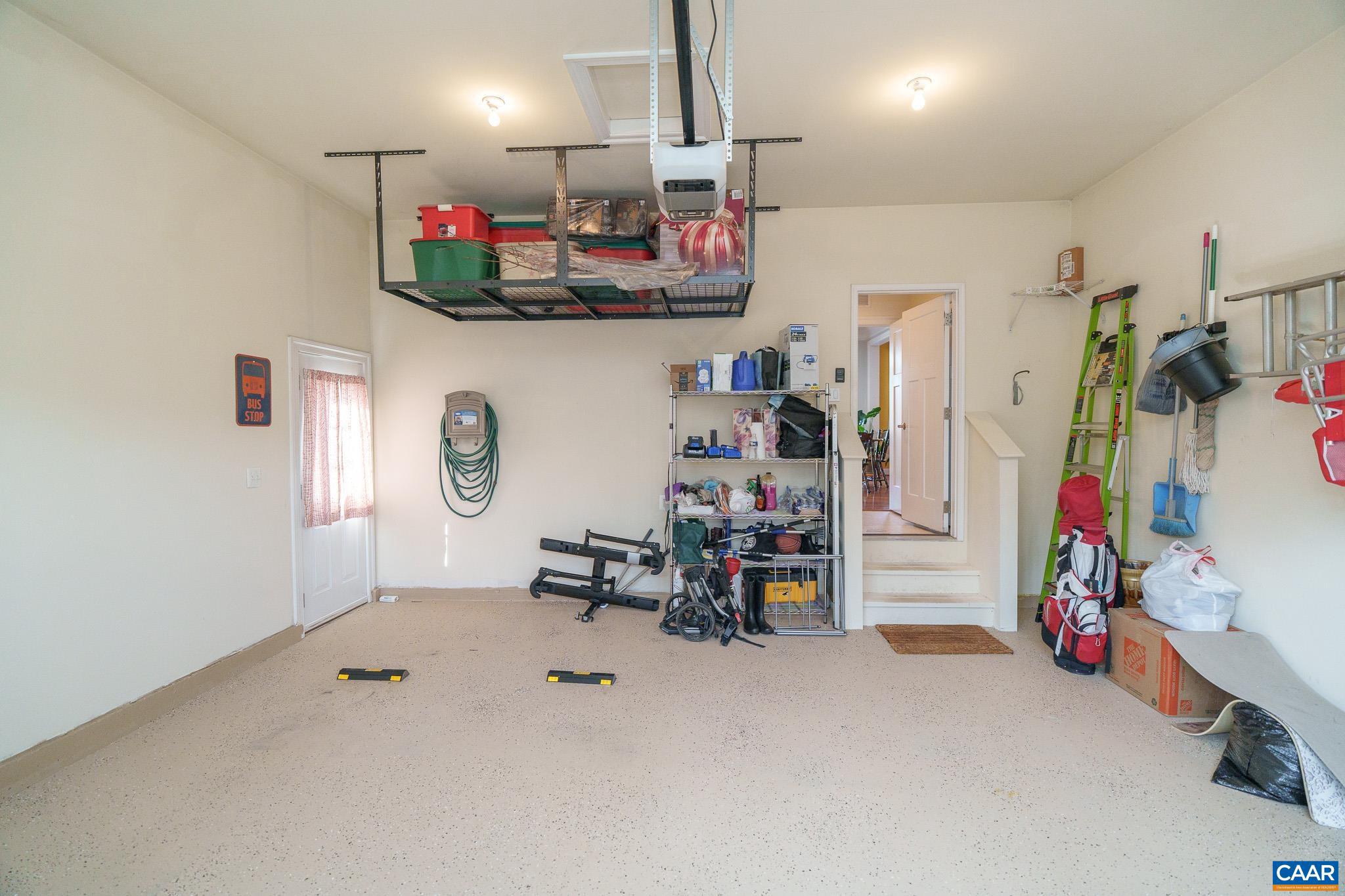 SPRING CREEK - Residential