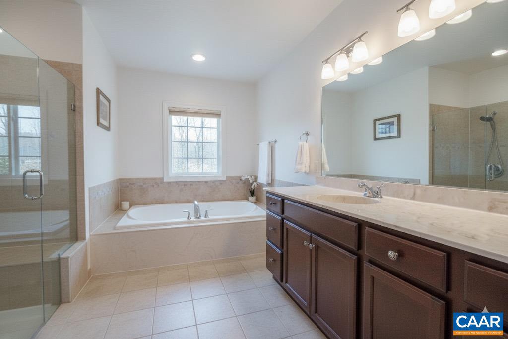 SPRING CREEK - Residential