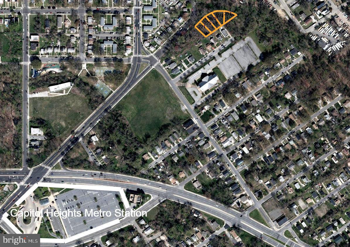 MARYLAND PARK - Land