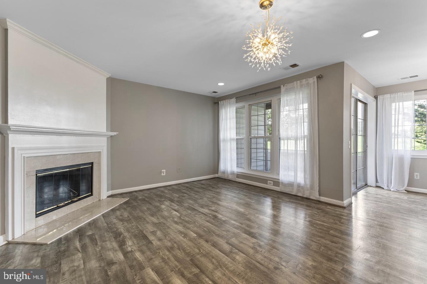 8244 CATBIRD CIRCLE 101
