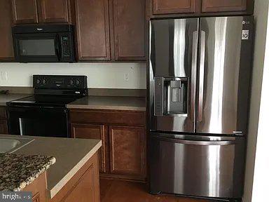 TOWNS AT MERIDIAN - Residential