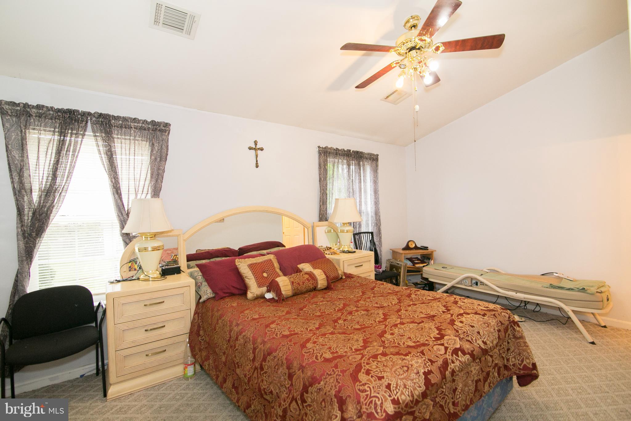 SOUTHBRIDGE - Residential