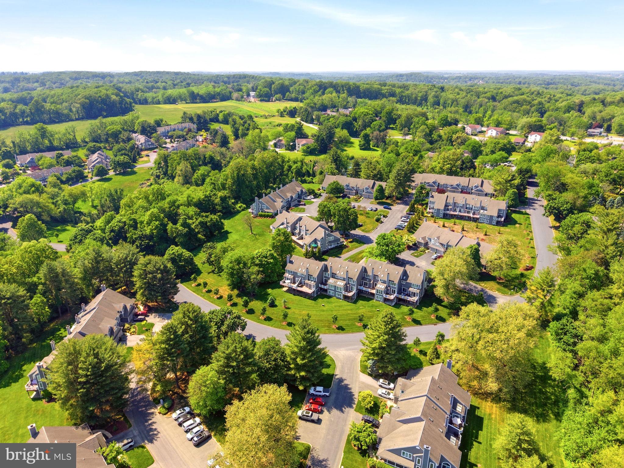 PONDS EDGE - Residential