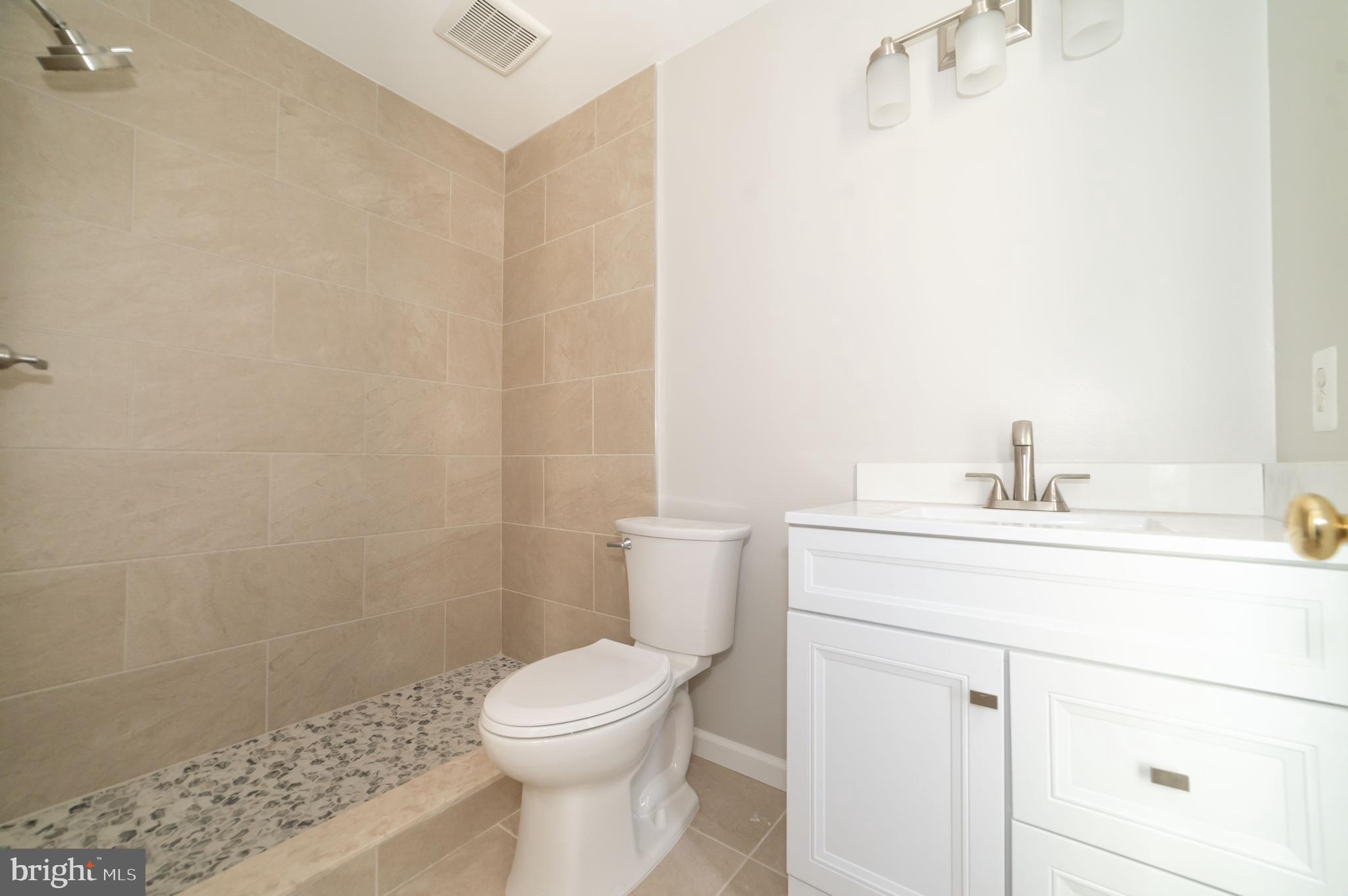 FAIRCREST - Residential Lease