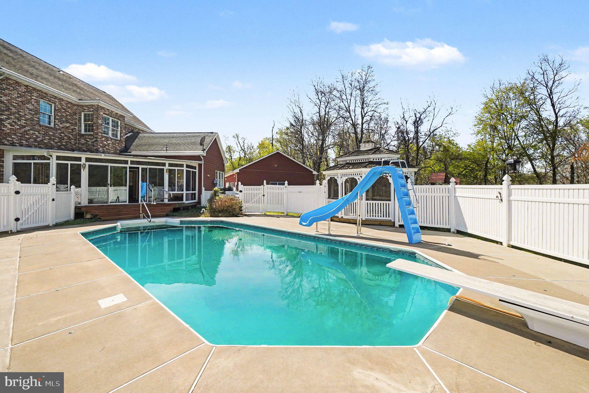 NONE DEV - Residential