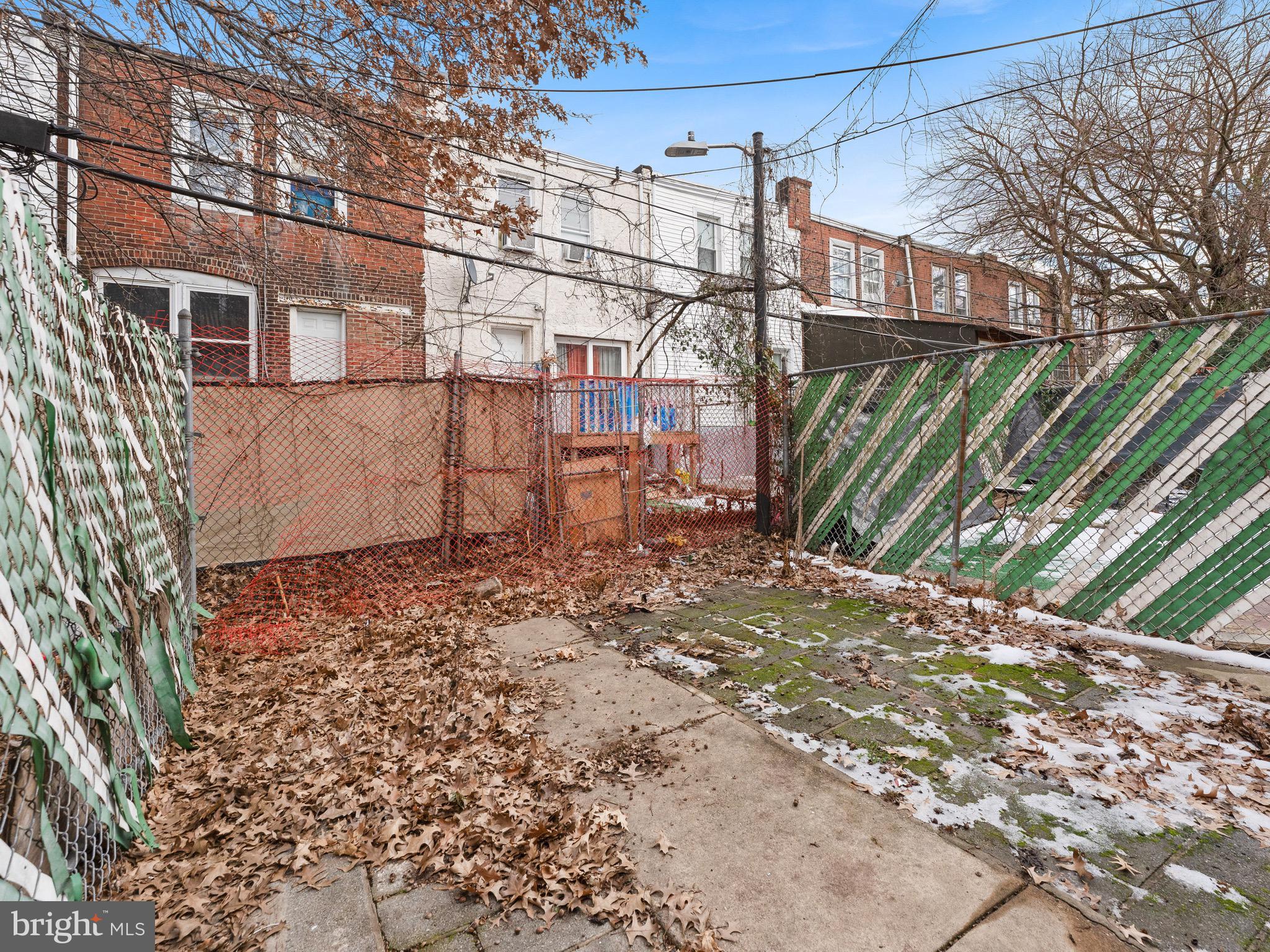 PHILADELPHIA (NORTHEAST) - Residential