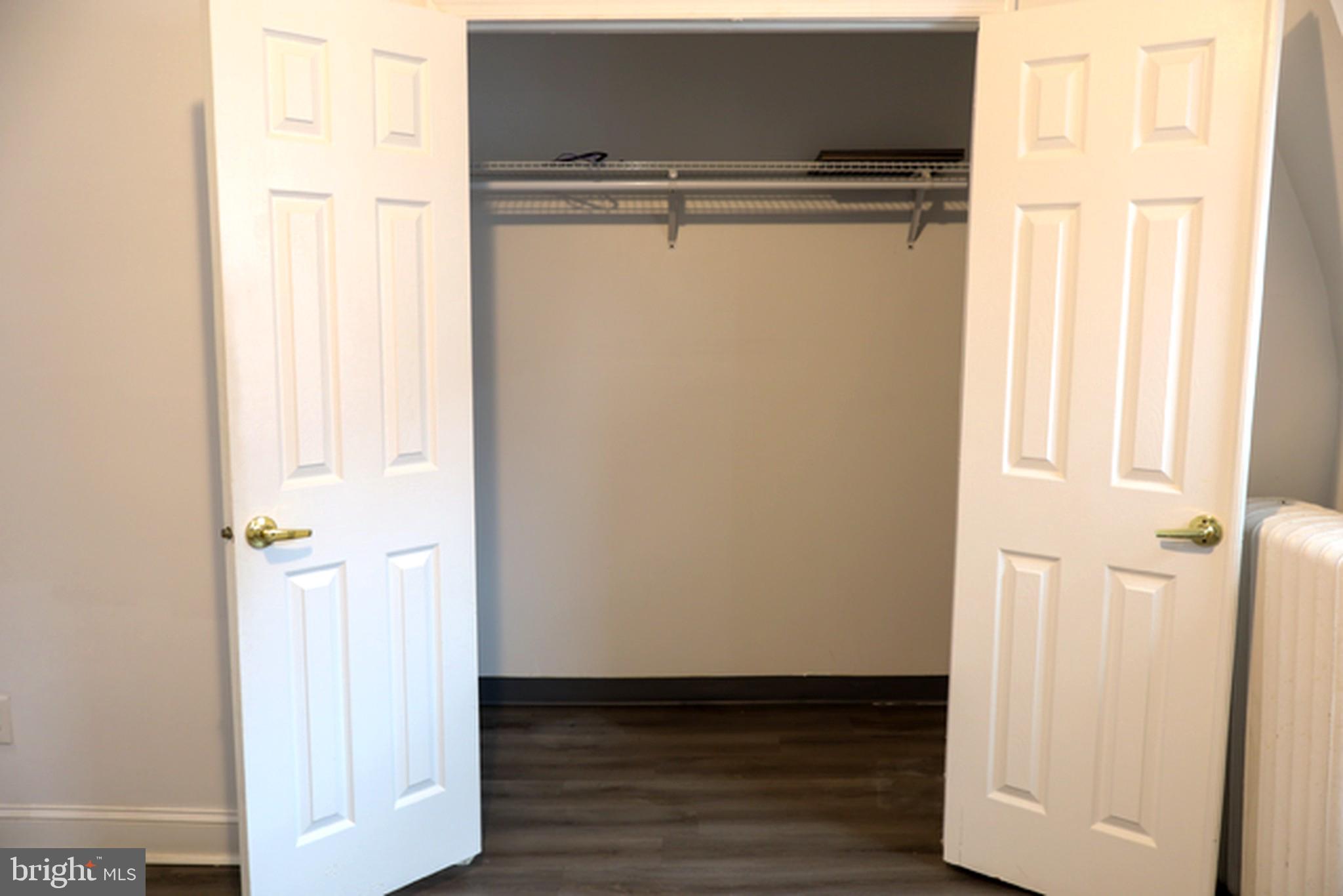 WISSAHICKON - Residential Income